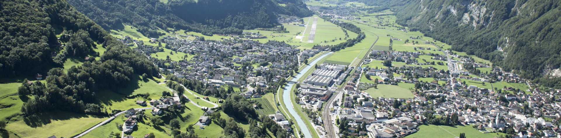 SCHWEIZ LUFTAUFNAHMEN GLARNERLAND